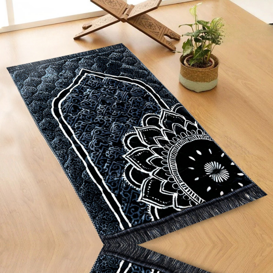Premium Velvet Prayer Mat - Up Size - VPM07