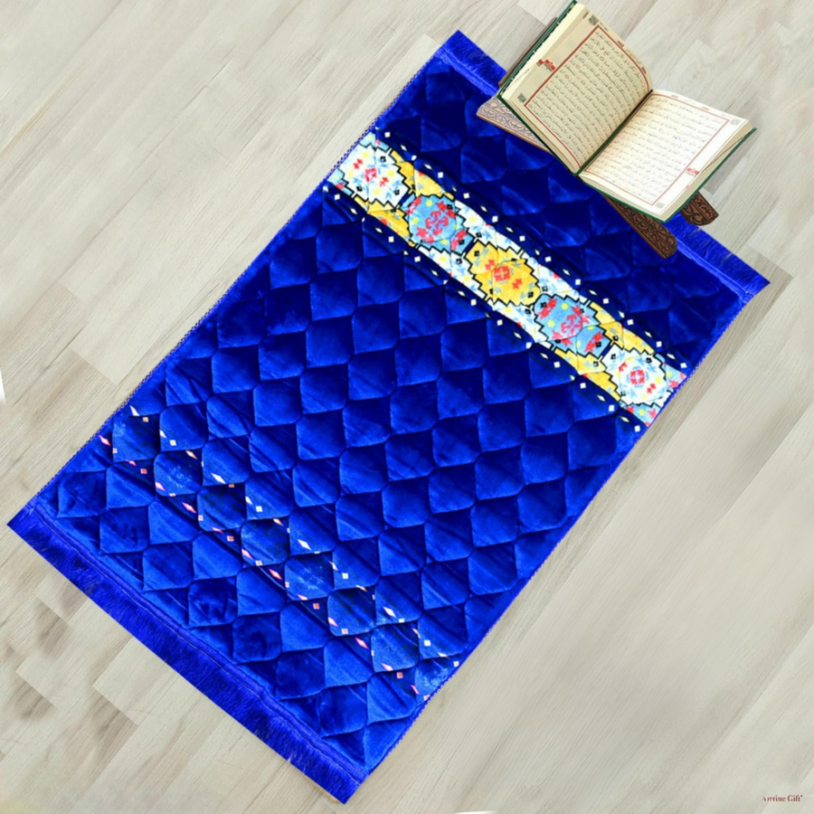Premium Velvet Prayer Mat - Up Size - VPM14